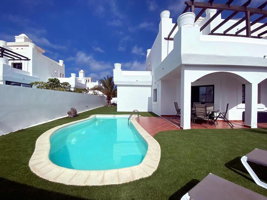 Villa Nina 'Luxury Villa In The Sun' Corralejo Buitenkant foto