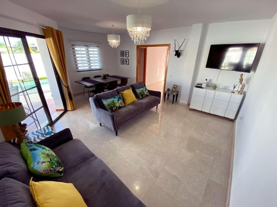 Villa Nina 'Luxury Villa In The Sun' Corralejo Buitenkant foto